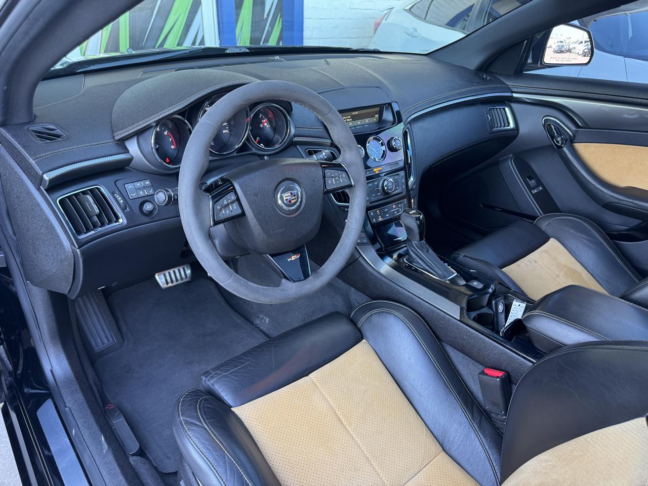 Cadillac CTS-V Coupe 2dr Cpe 2012