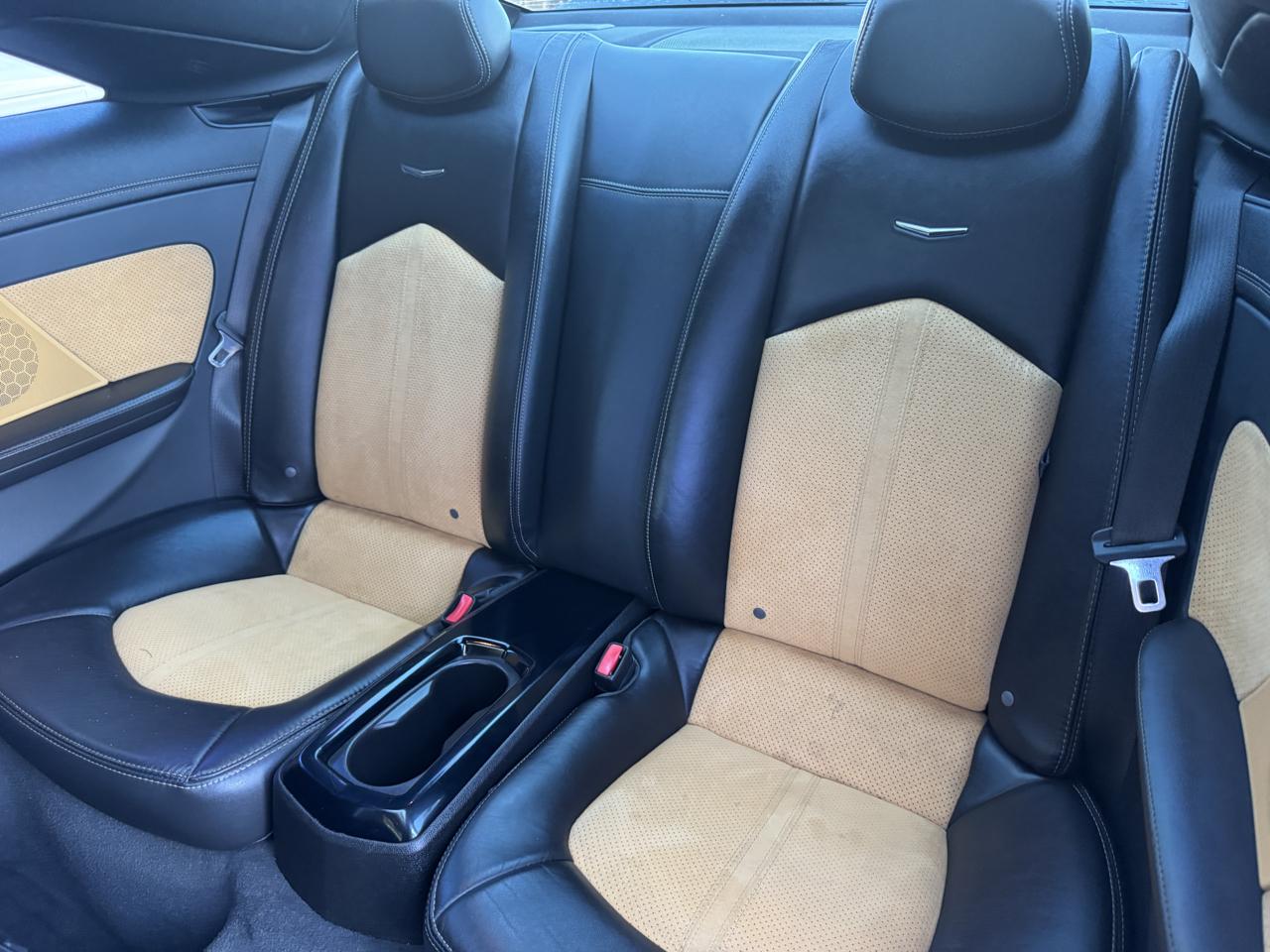 Cadillac CTS-V Coupe 2dr Cpe 2012