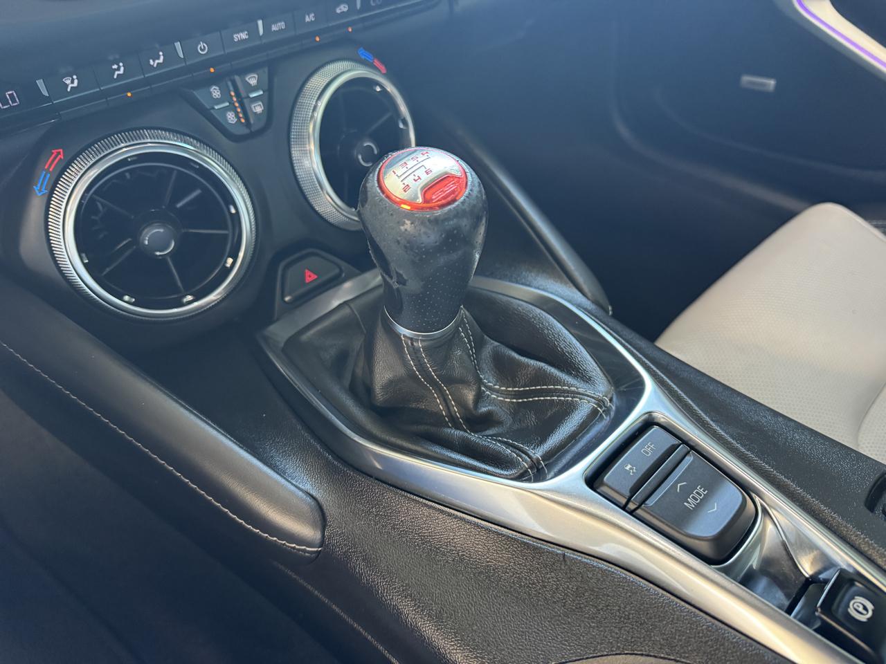 Chevrolet Camaro 2dr Cpe 2SS 2021