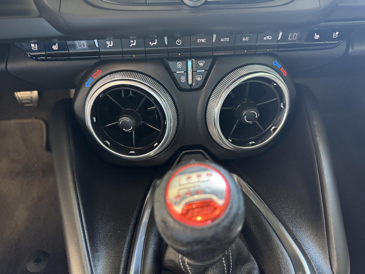 Chevrolet Camaro 2dr Cpe 2SS 2021