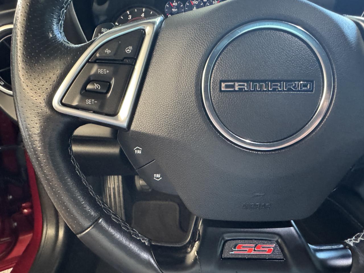 Chevrolet Camaro 2dr Cpe 2SS 2021