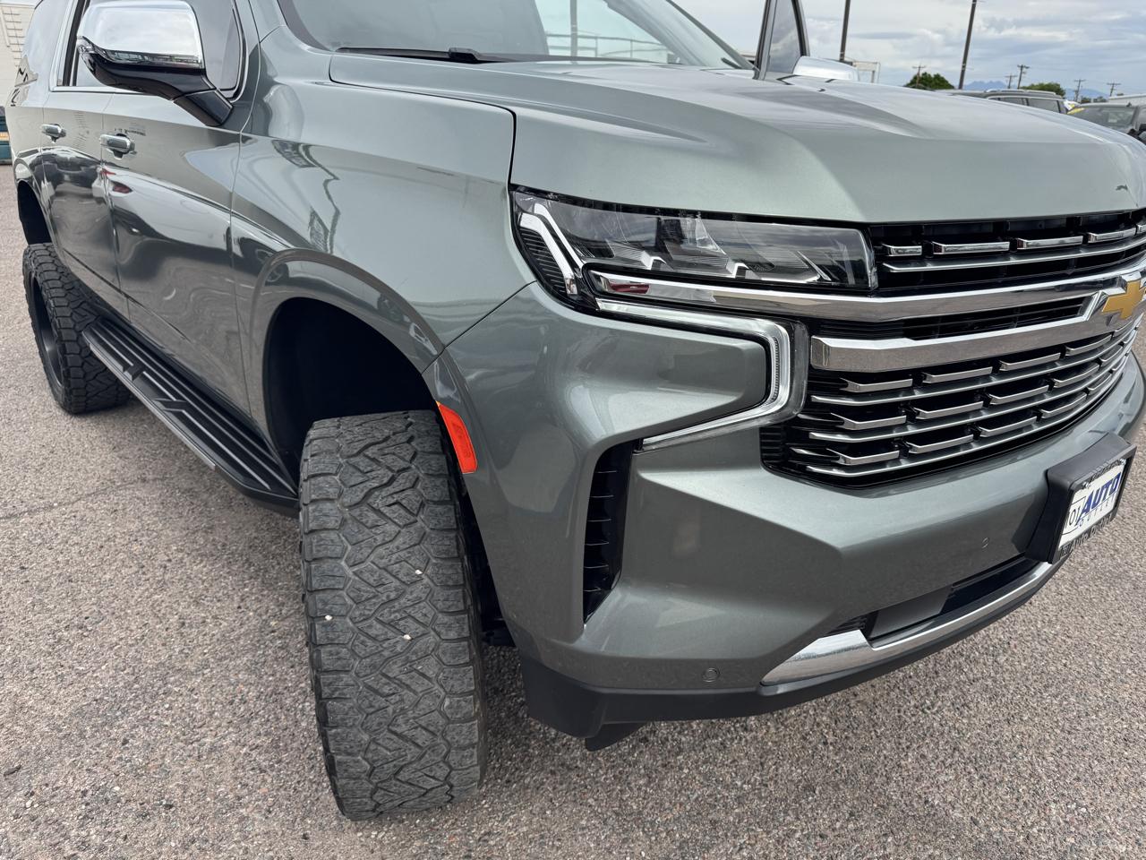 Chevrolet Suburban 4WD 4dr Premier 2023