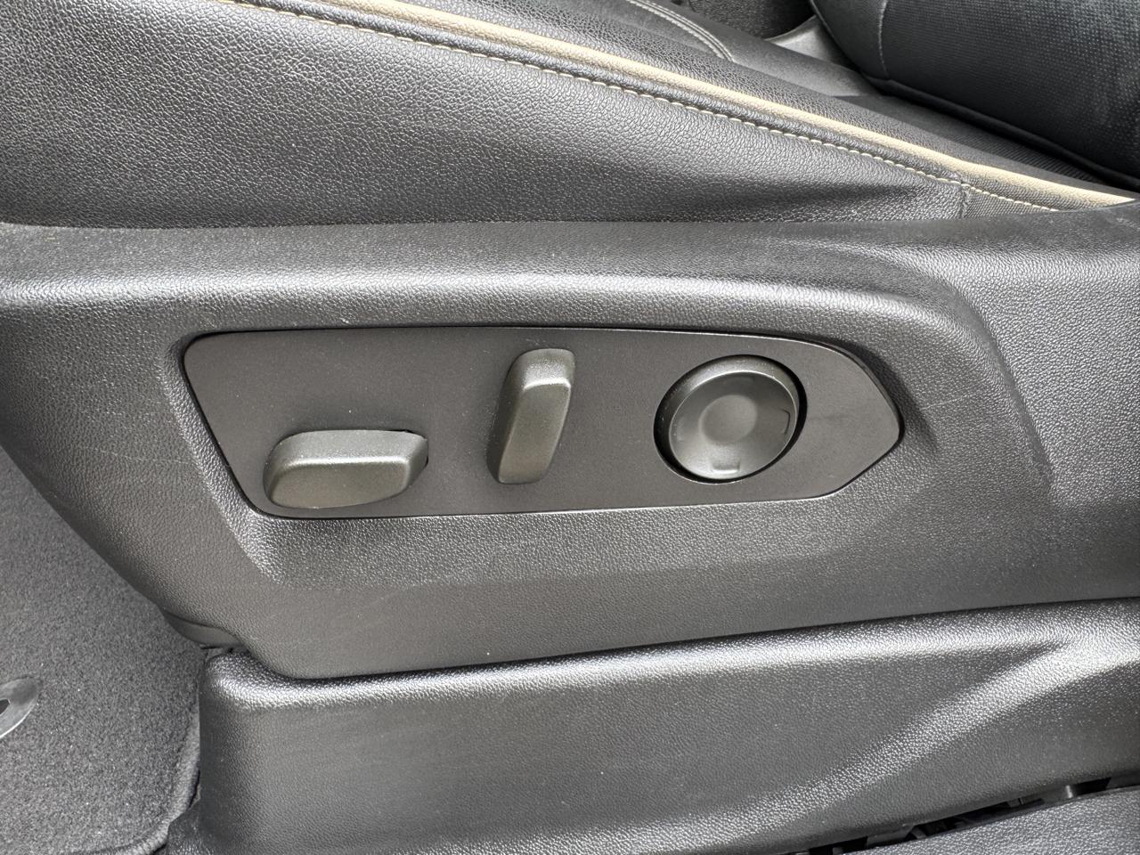 Chevrolet Suburban 4WD 4dr Premier 2023