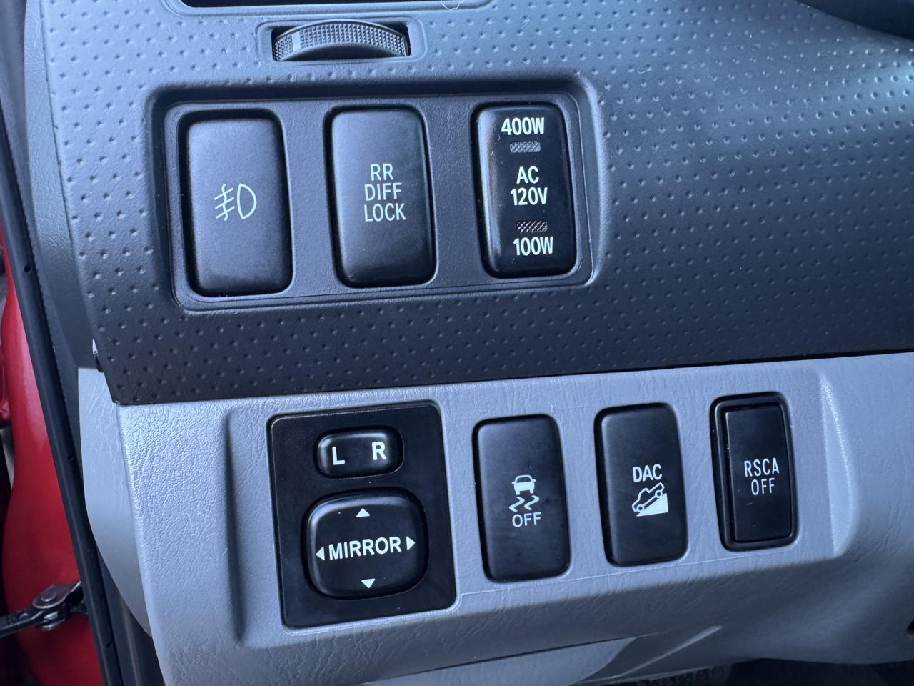 Toyota Tacoma 4WD Double Cab V6 MT (Natl) 2014