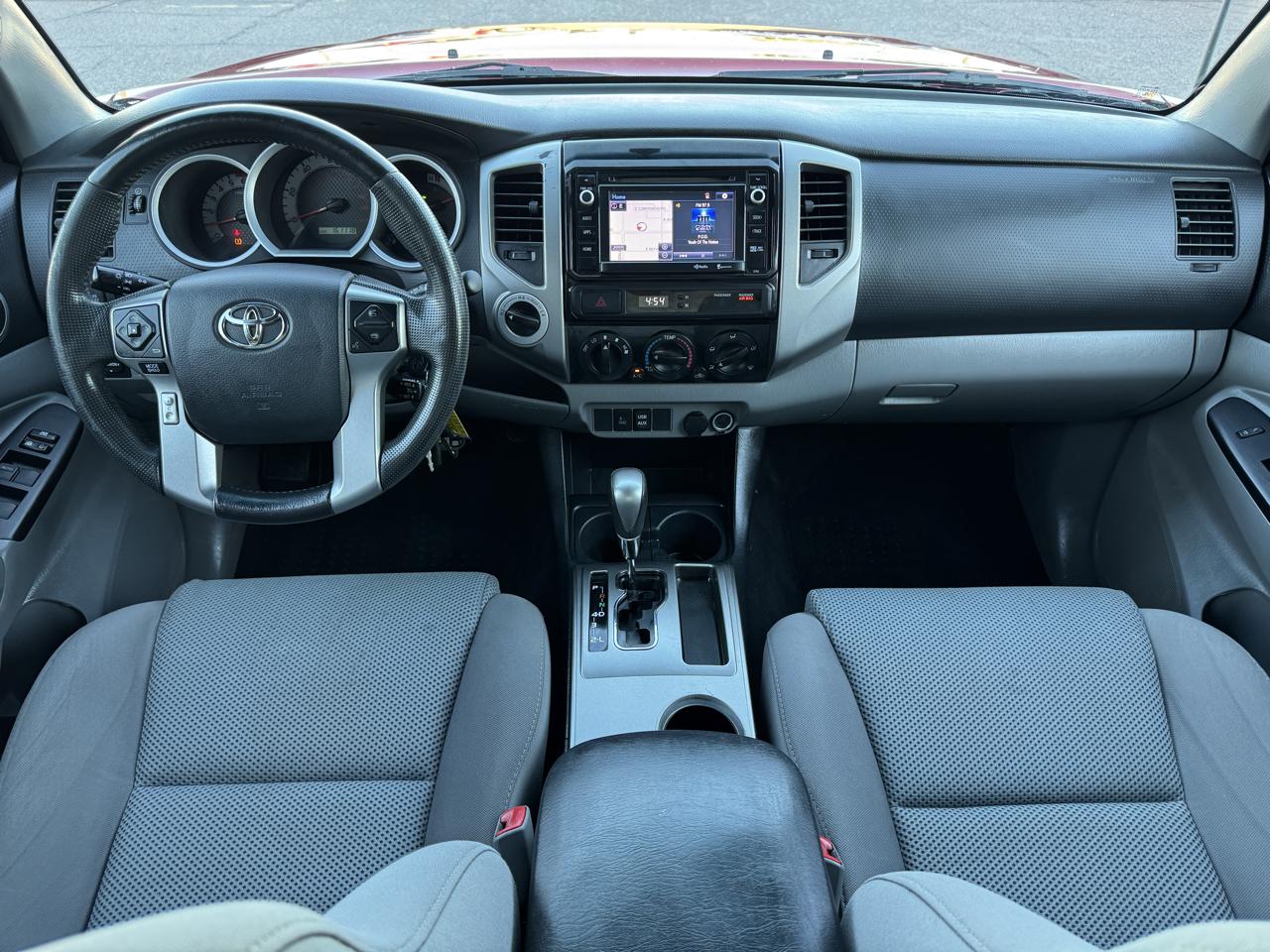 Toyota Tacoma 4WD Double Cab V6 MT (Natl) 2014