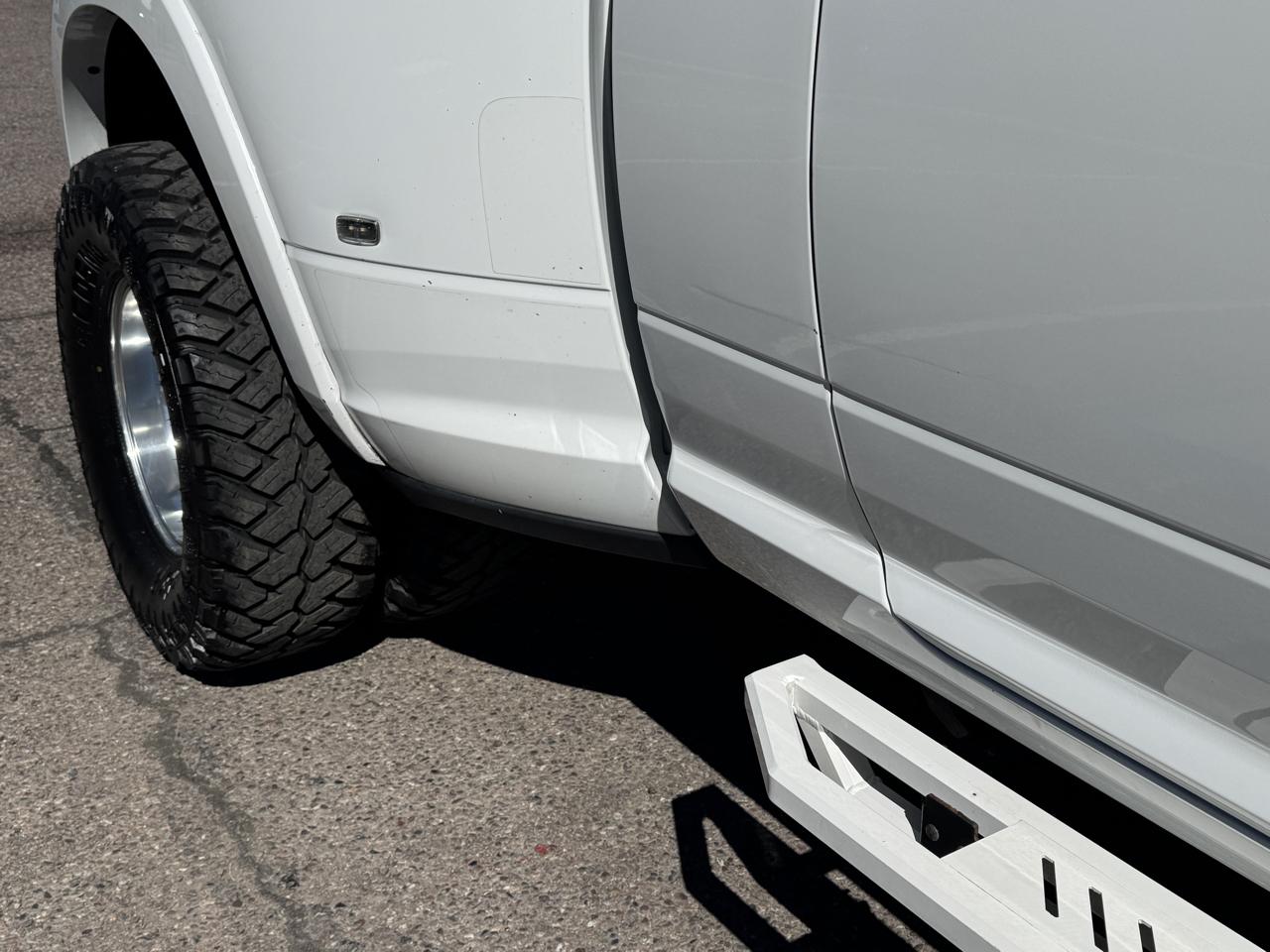 RAM 3500 Laramie 4x4 Mega Cab 6'4" Box 2019