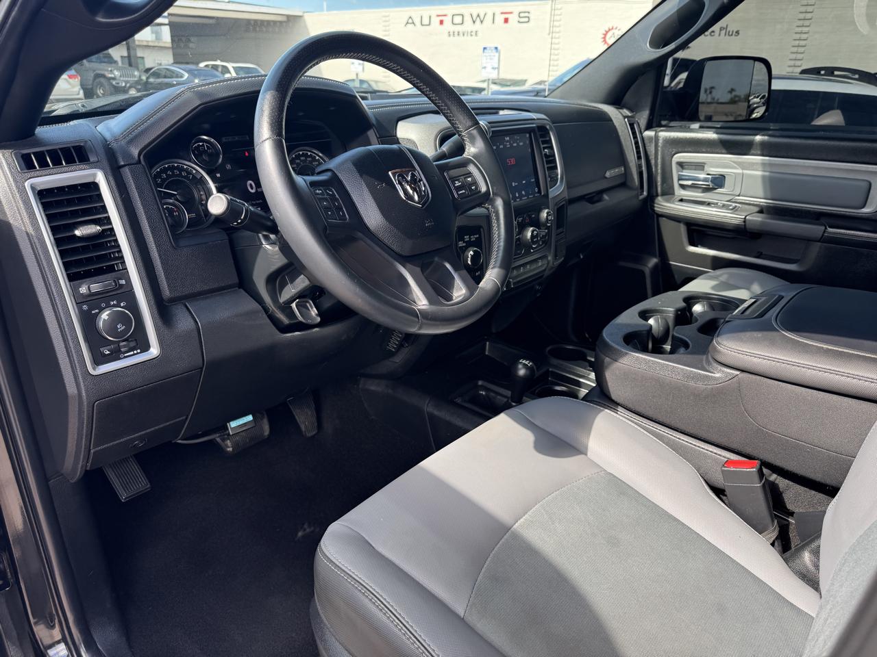 RAM 2500 Power Wagon 4x4 Crew Cab 6'4" Box 2018