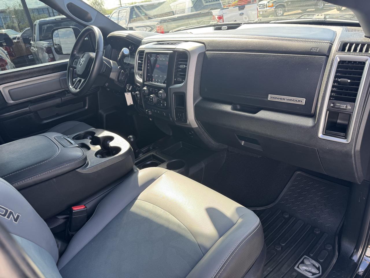 RAM 2500 Power Wagon 4x4 Crew Cab 6'4" Box 2018