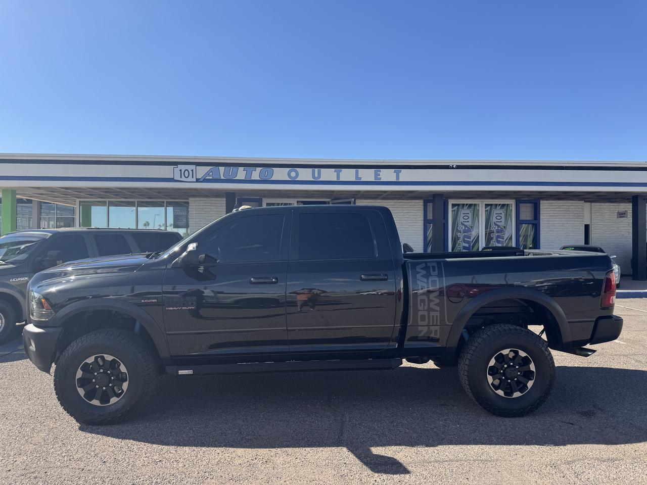 RAM 2500 Power Wagon 4x4 Crew Cab 6'4" Box 2018