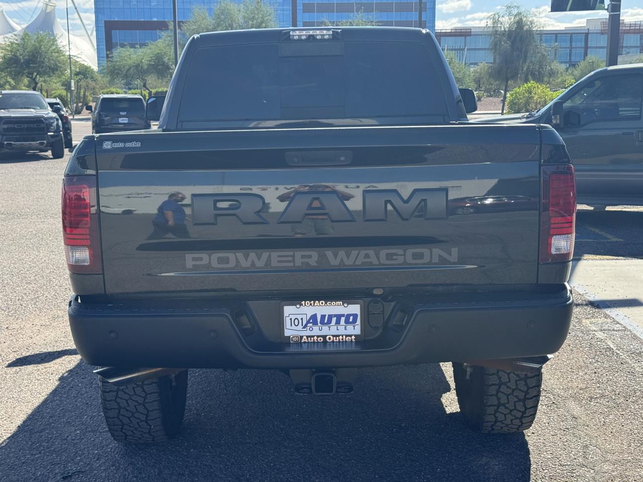 RAM 2500 Power Wagon 4x4 Crew Cab 6'4" Box 2018