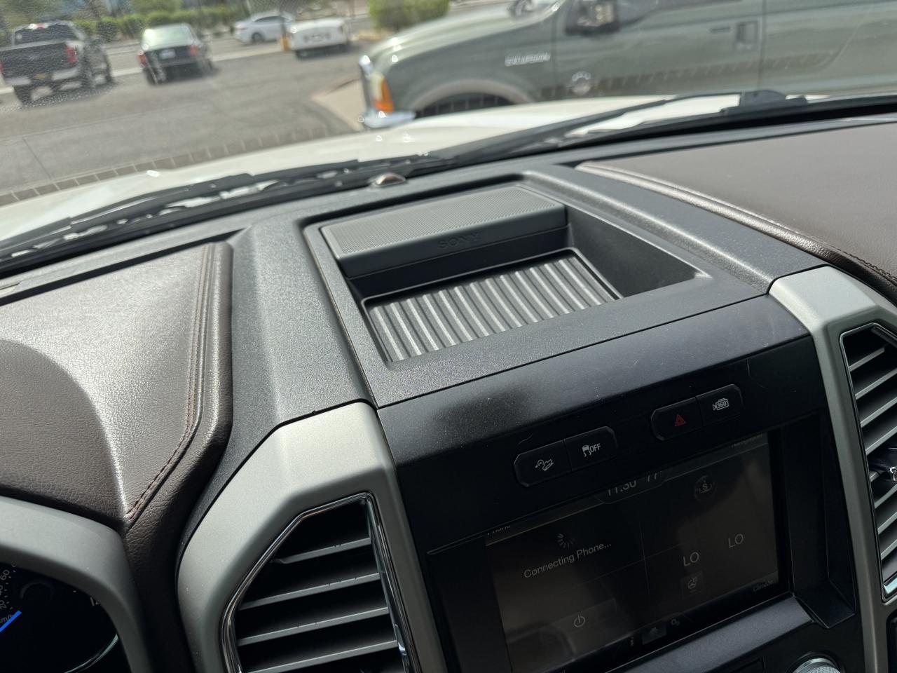 Ford F-150 4WD SuperCrew 145" King Ranch 2015