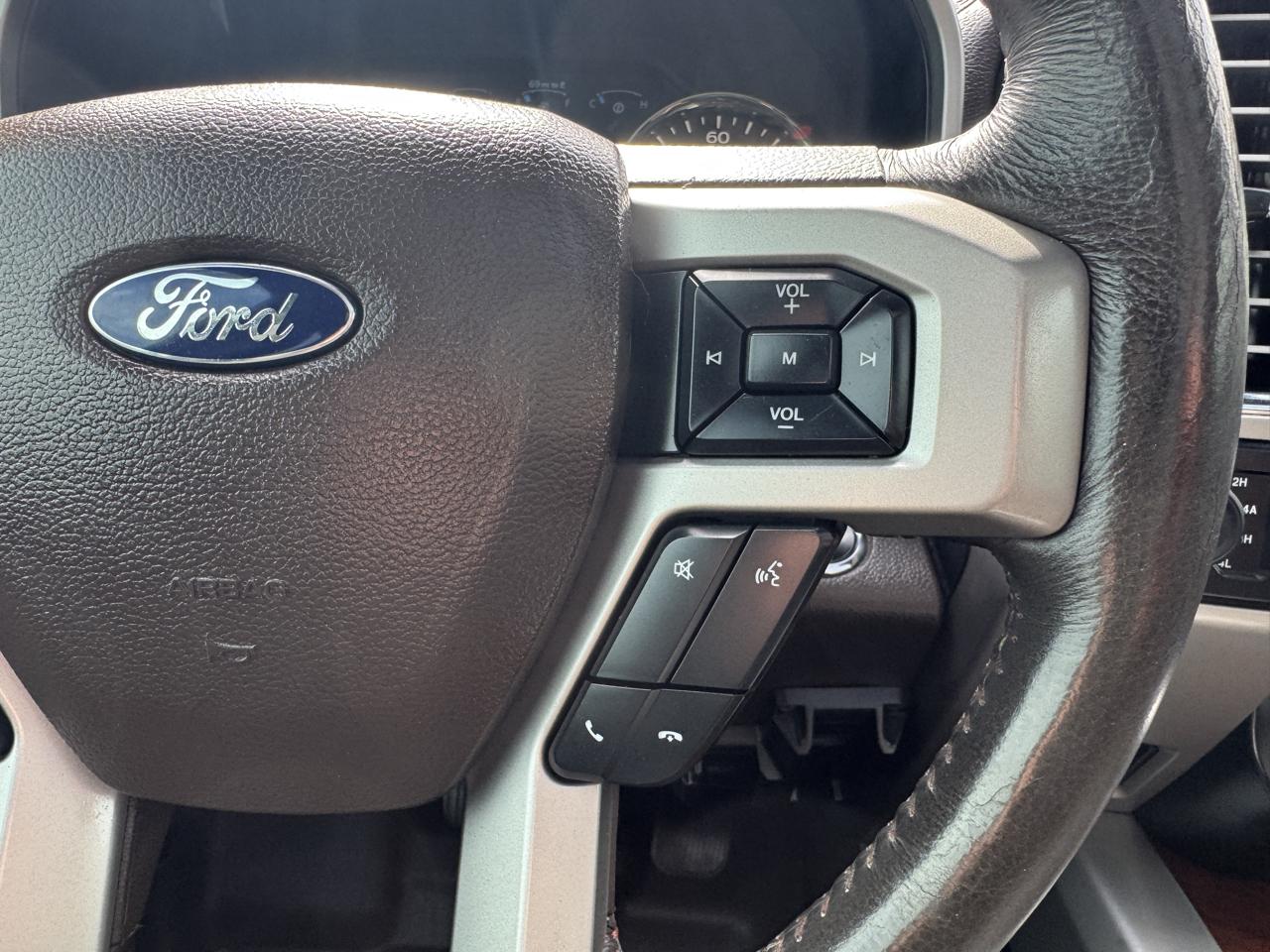 Ford F-150 4WD SuperCrew 145" King Ranch 2015