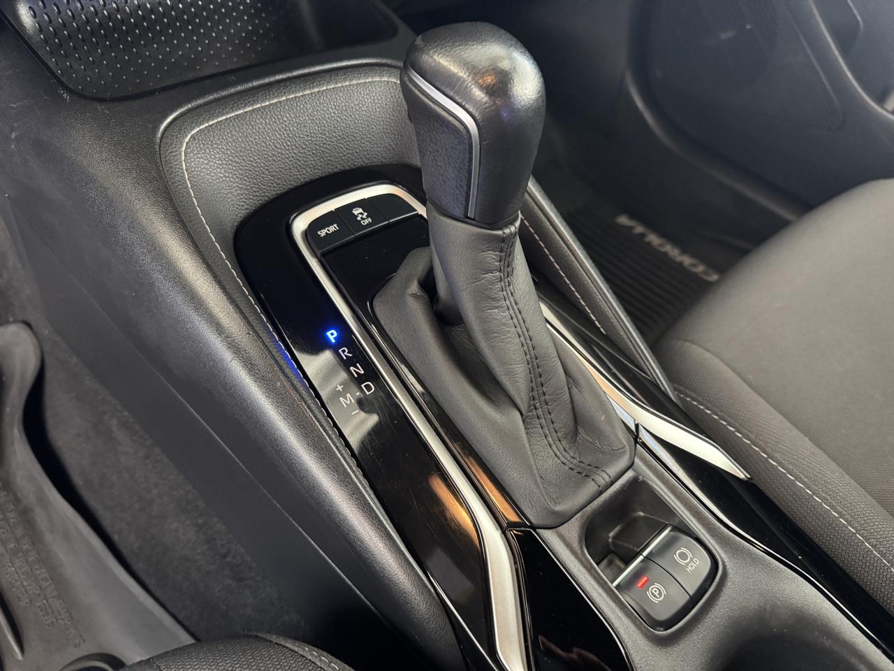 Toyota Corolla Hatchback SE CVT (Natl) 2022