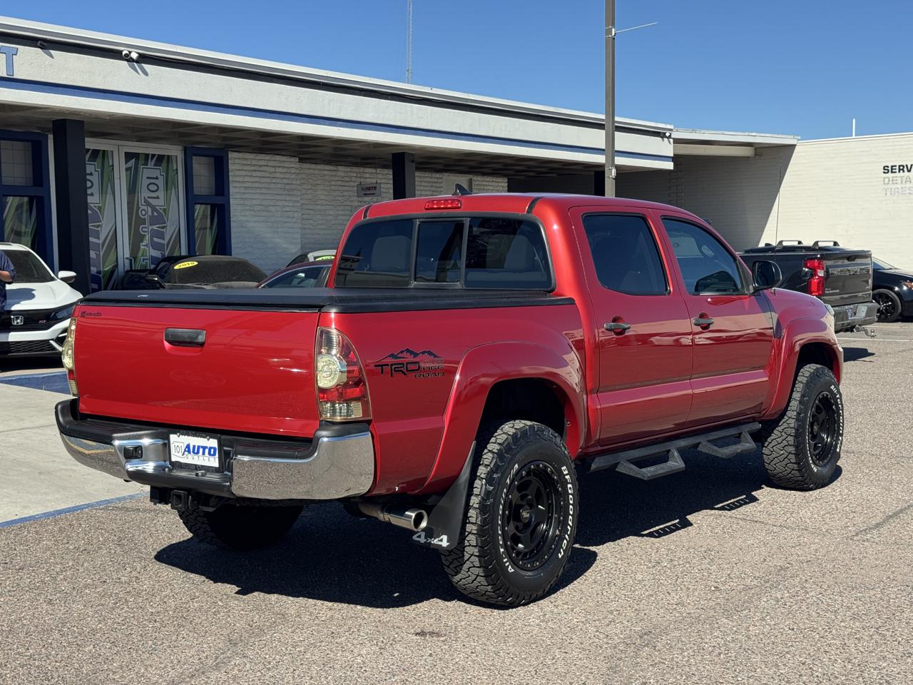 Toyota Tacoma 4WD Double Cab LB V6 AT TRD Off Road (Natl) 2015