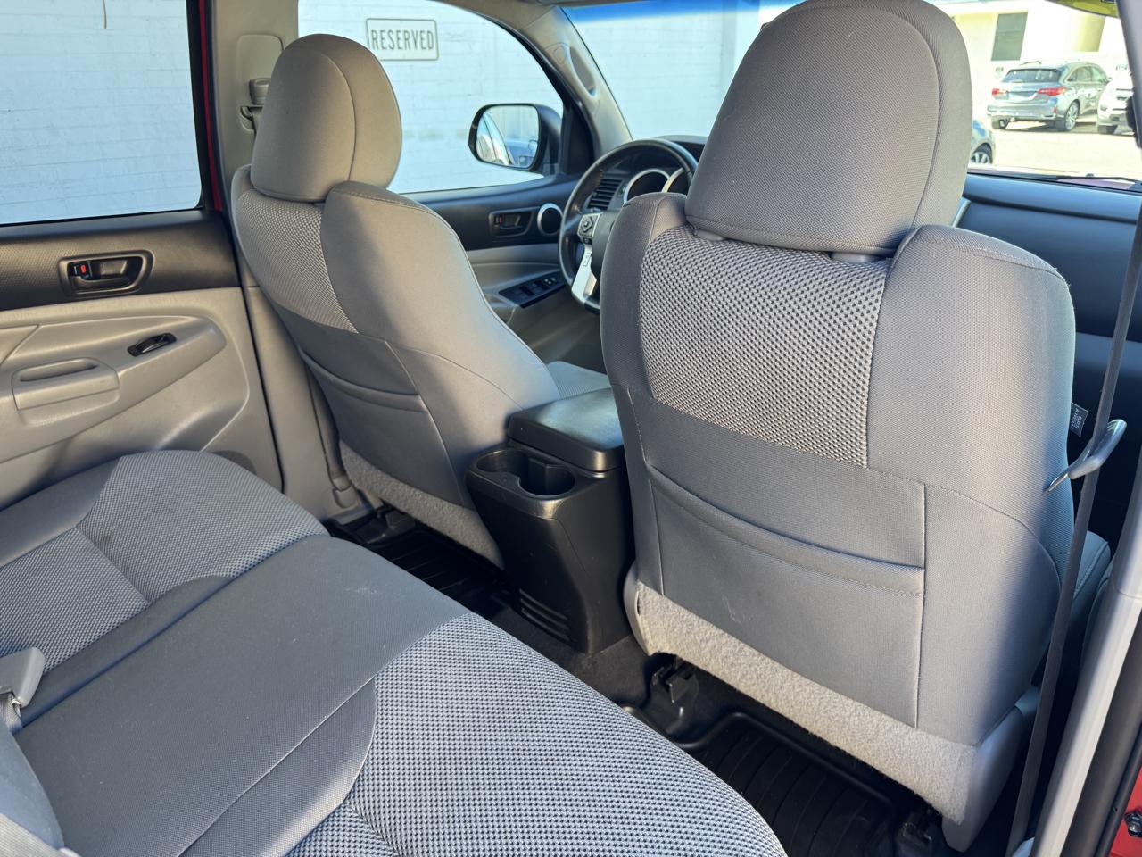 Toyota Tacoma 4WD Double Cab LB V6 AT TRD Off Road (Natl) 2015