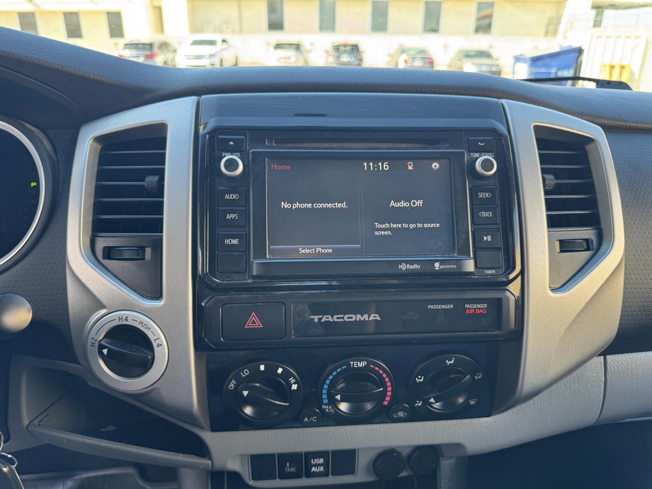 Toyota Tacoma 4WD Double Cab LB V6 AT TRD Off Road (Natl) 2015