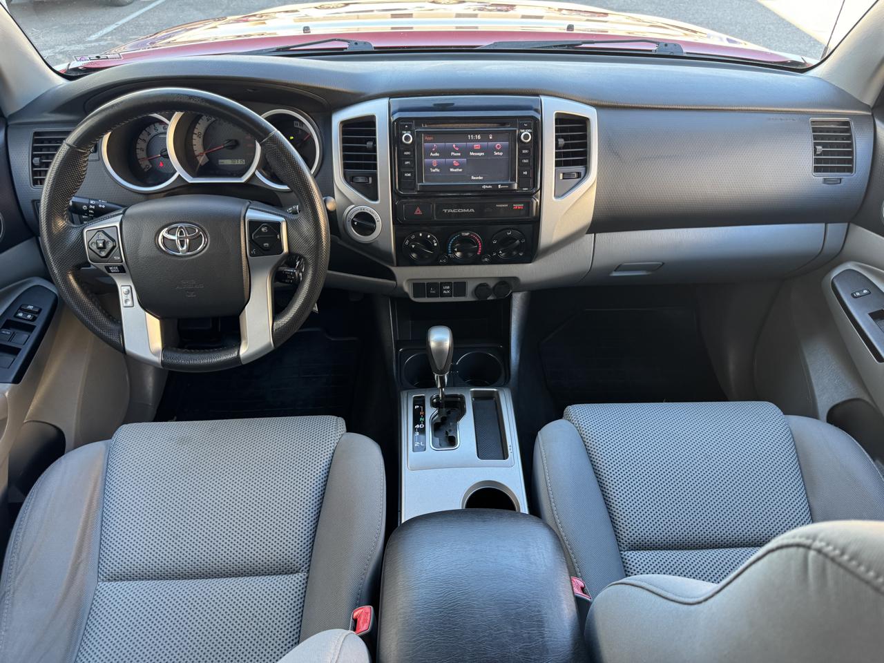 Toyota Tacoma 4WD Double Cab LB V6 AT TRD Off Road (Natl) 2015