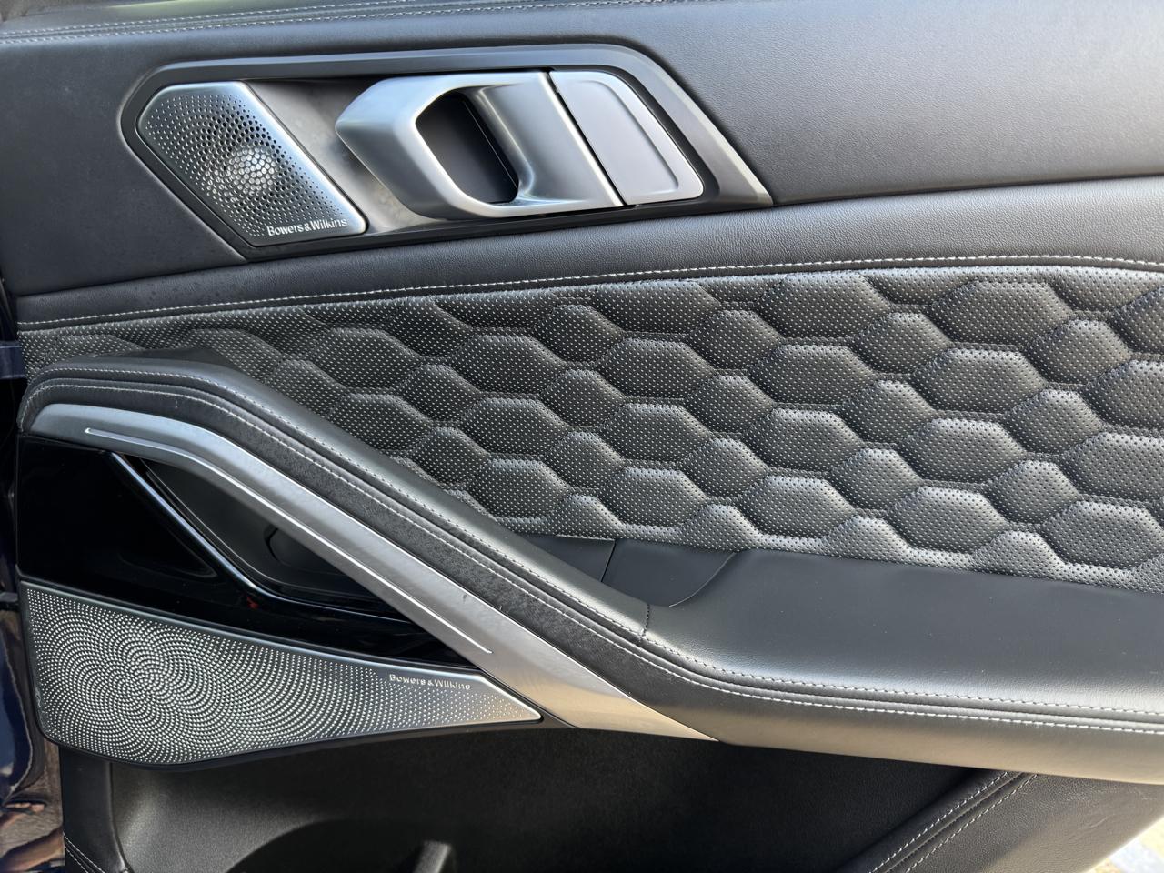 BMW X6 M Sports Activity Coupe 2021