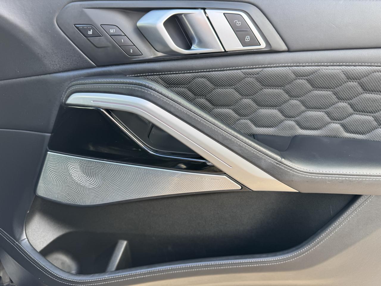 BMW X6 M Sports Activity Coupe 2021