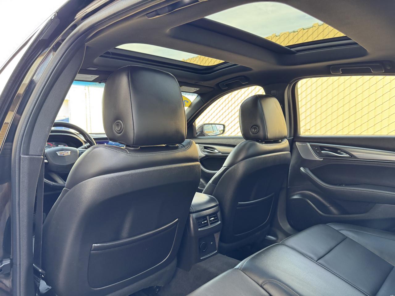 Cadillac CT5 4dr Sdn Premium Luxury 2022
