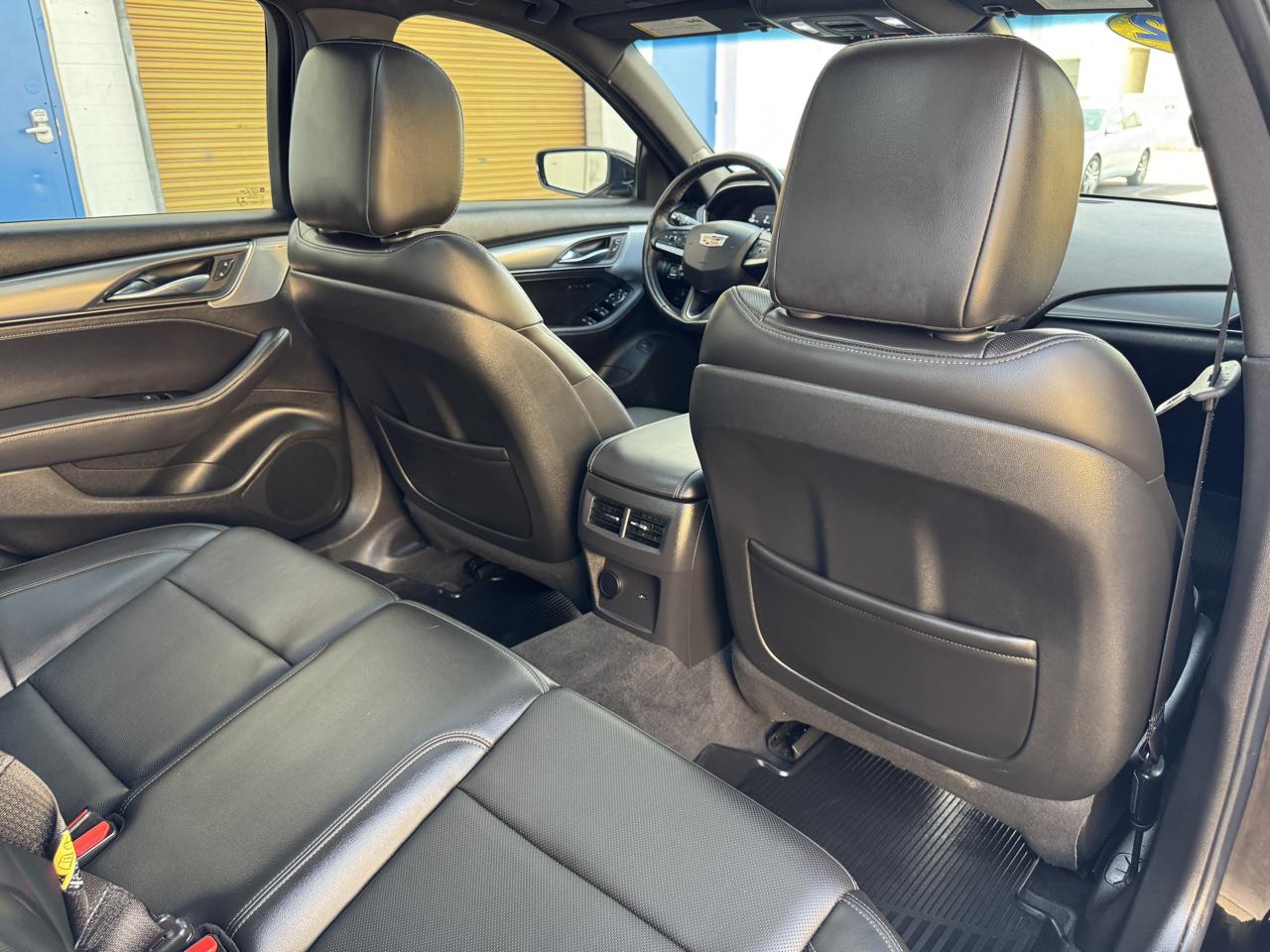 Cadillac CT5 4dr Sdn Premium Luxury 2022