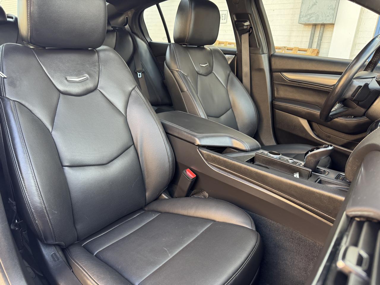 Cadillac CT5 4dr Sdn Premium Luxury 2022