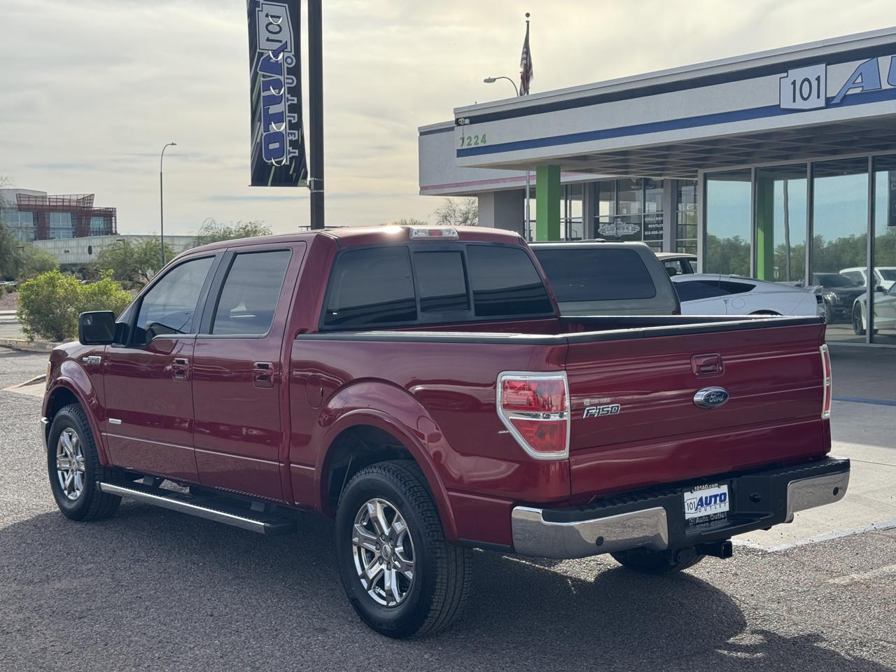 Ford F-150 2WD SuperCrew 145" Lariat 2013