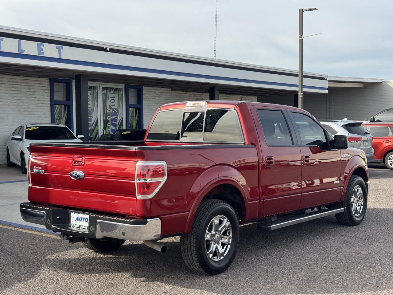 Ford F-150 2WD SuperCrew 145" Lariat 2013