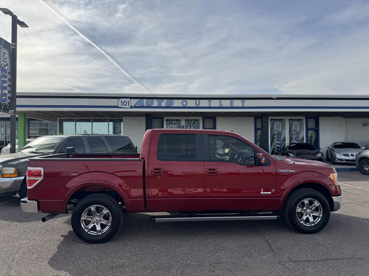 Ford F-150 2WD SuperCrew 145" Lariat 2013
