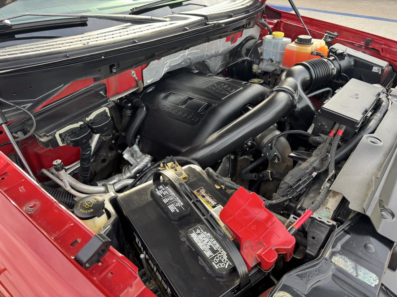 Ford F-150 2WD SuperCrew 145" Lariat 2013