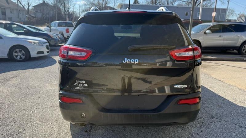 Jeep Cherokee Latitude 4WD 2014