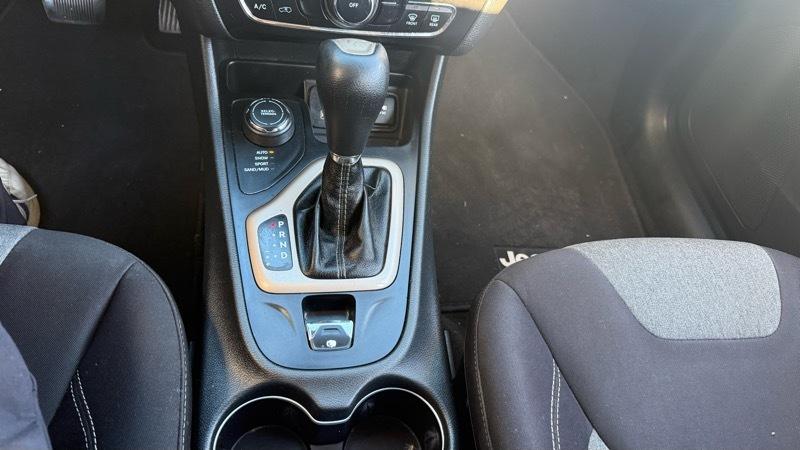 Jeep Cherokee Latitude 4WD 2014