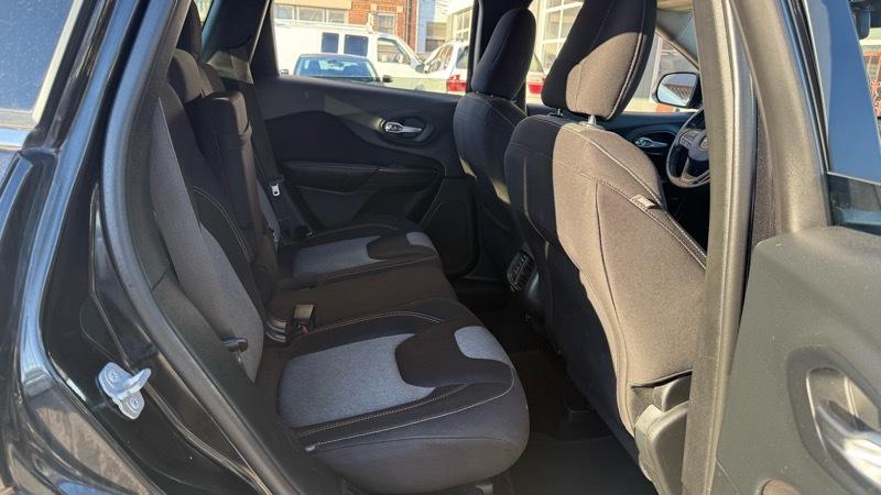 Jeep Cherokee Latitude 4WD 2014