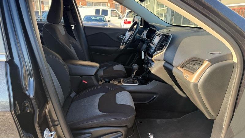 Jeep Cherokee Latitude 4WD 2014