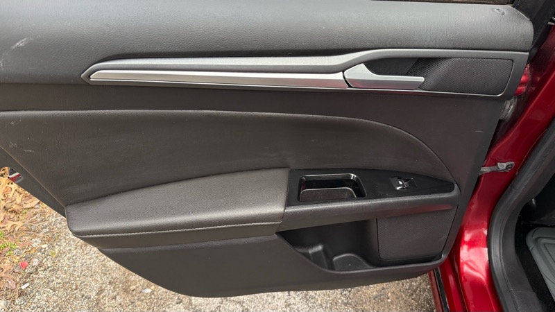 Ford Fusion Titanium 2013