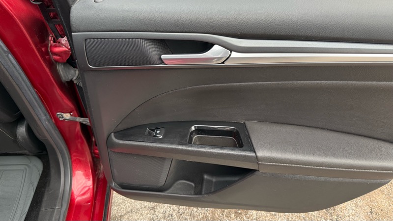 Ford Fusion Titanium 2013