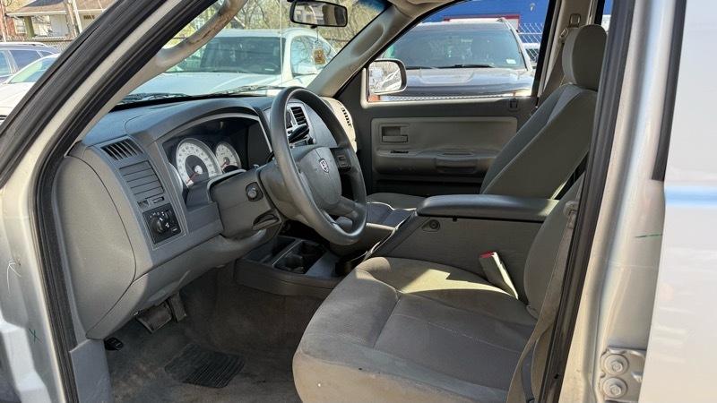 Dodge Dakota SLT Quad Cab 4WD 2006