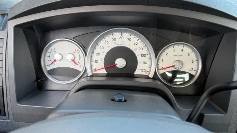 Dodge Dakota SLT Quad Cab 4WD 2006