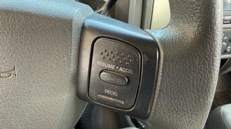 Dodge Dakota SLT Quad Cab 4WD 2006