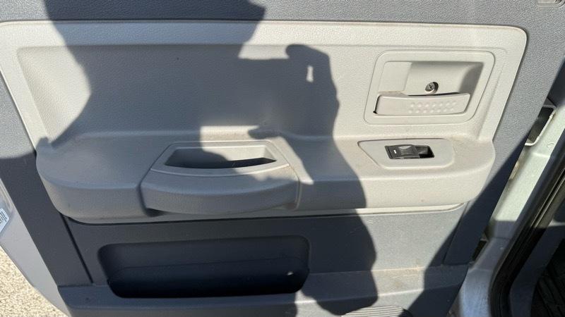 Dodge Dakota SLT Quad Cab 4WD 2006