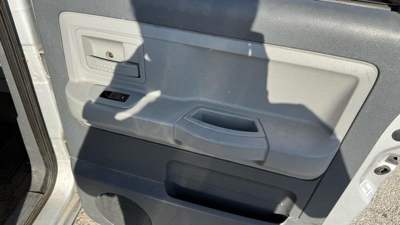 Dodge Dakota SLT Quad Cab 4WD 2006