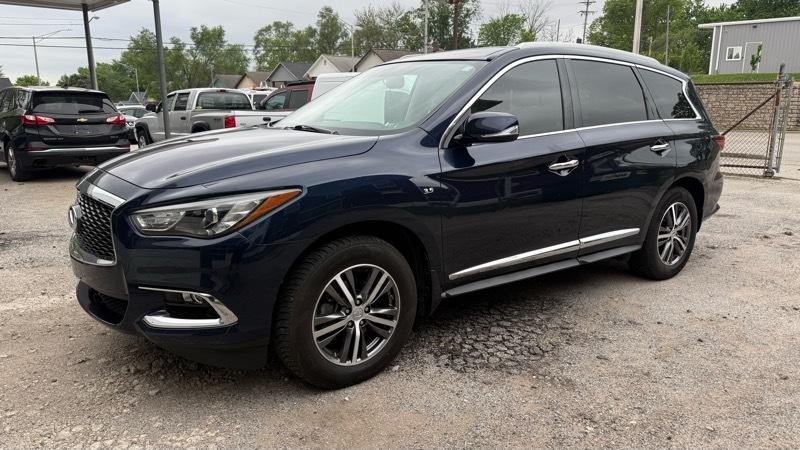 Infiniti QX60 Base AWD 2017