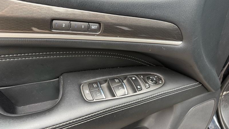 Infiniti QX60 Base AWD 2017