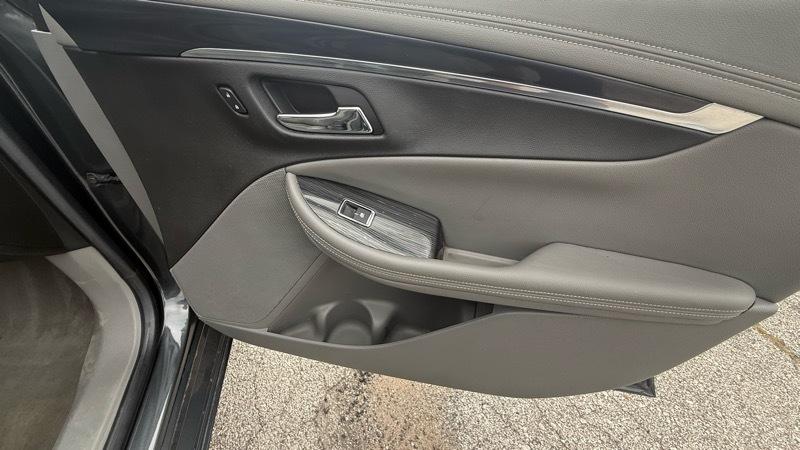 Chevrolet Impala LT 2019