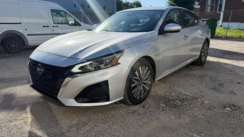 Nissan Altima 2.5 SV 2023