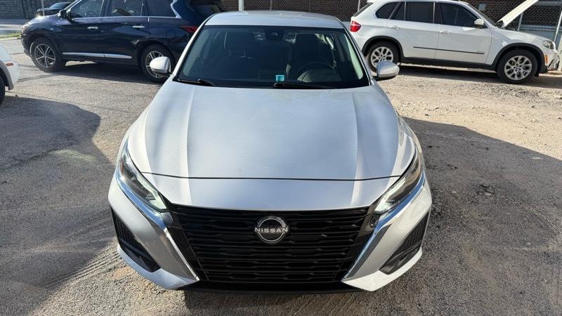 Nissan Altima 2.5 SV 2023