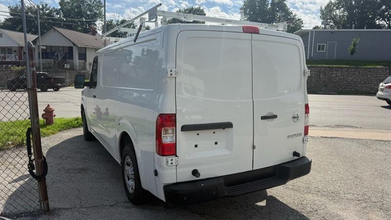 Nissan NV 2500 HD  2019