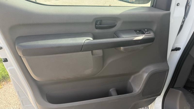 Nissan NV 2500 HD  2019