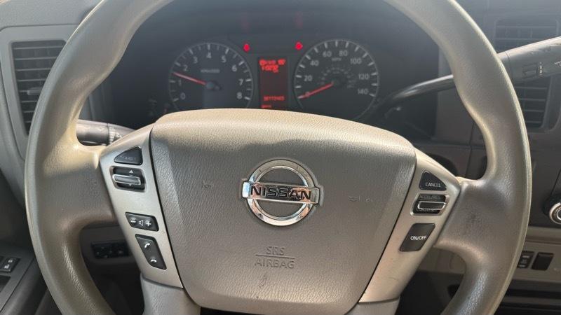 Nissan NV 2500 HD  2019