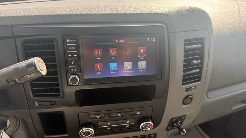 Nissan NV 2500 HD  2019